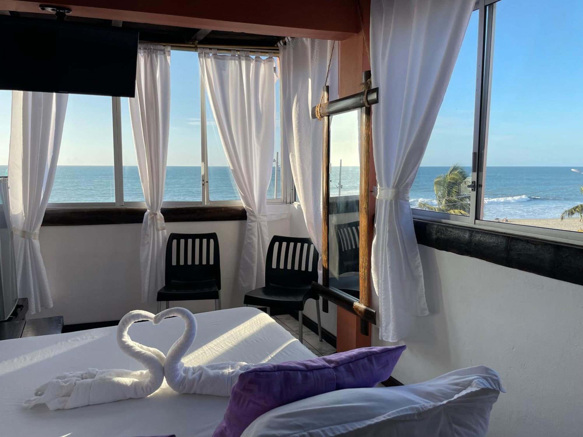 Hotel La Barca Atacames Luaran gambar