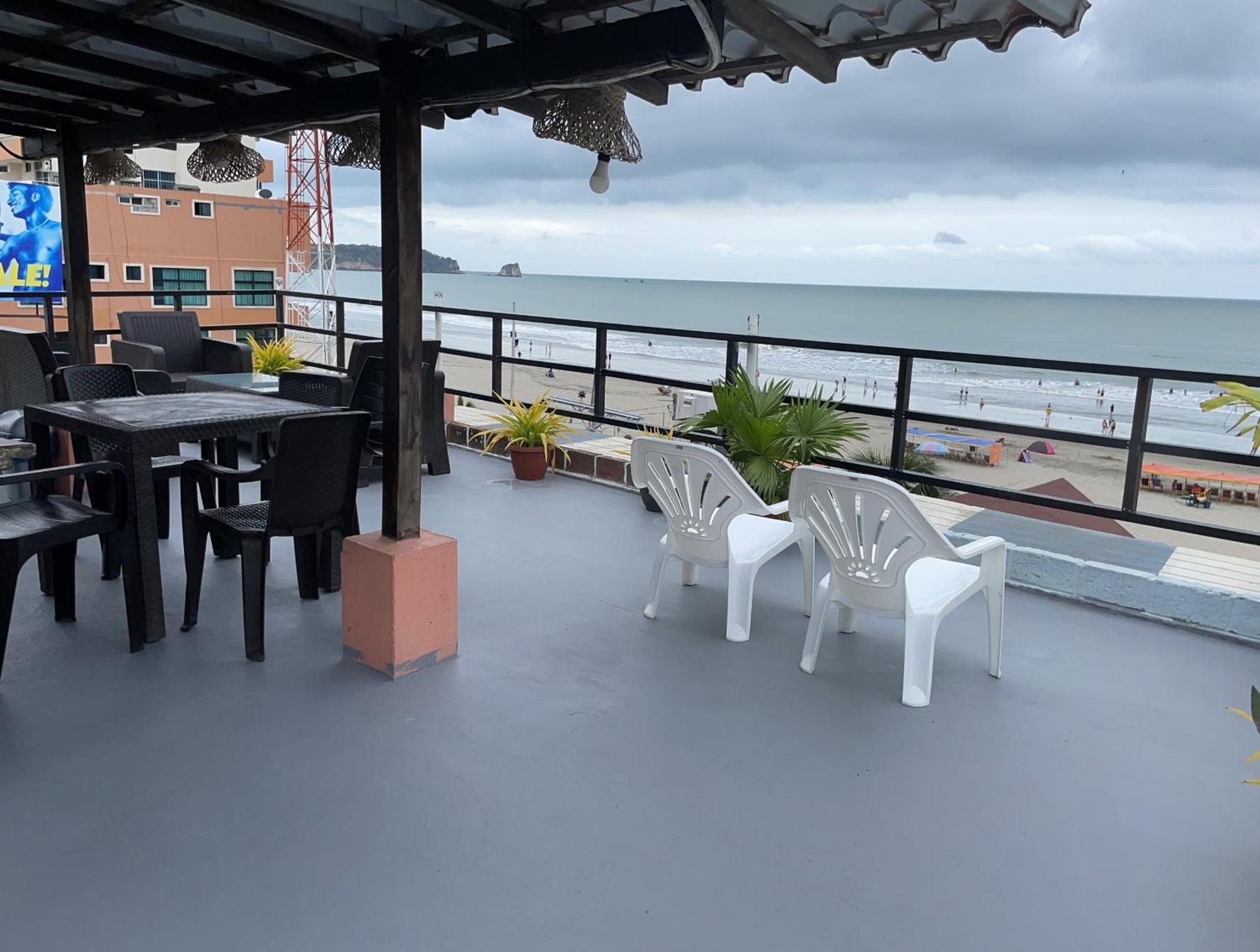 Hotel La Barca Atacames Luaran gambar