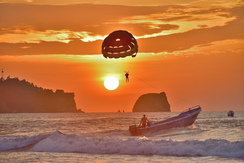 Hotel La Barca Atacames Luaran gambar