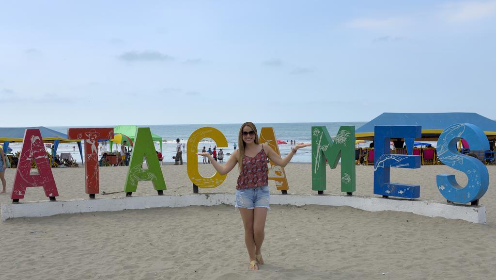 Hotel La Barca Atacames Luaran gambar